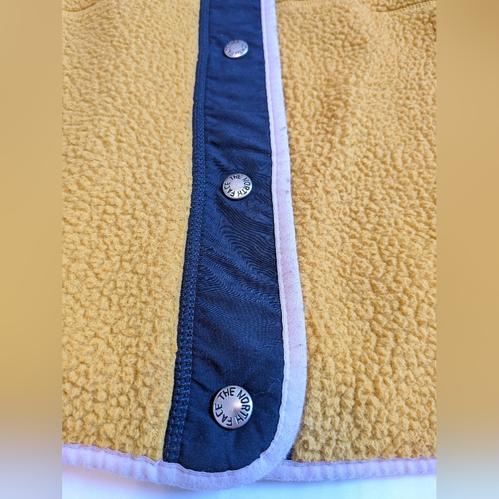 The North Face Button Up Fleece Women's size Medium - Picture 13 of 16